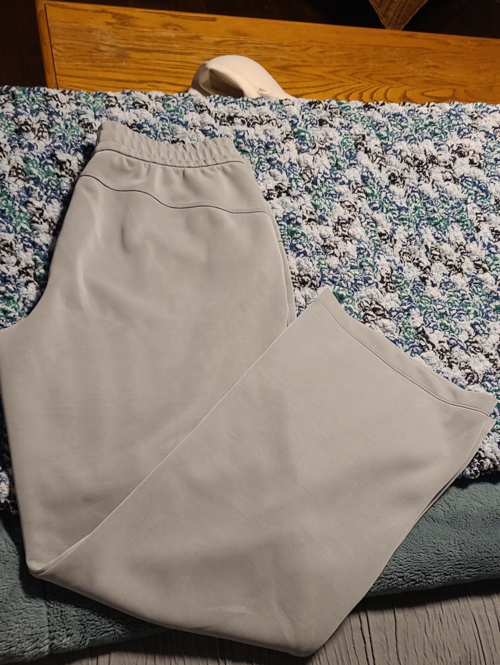 CRZ YOGA Light Gray Wide Leg Pull-On Pants